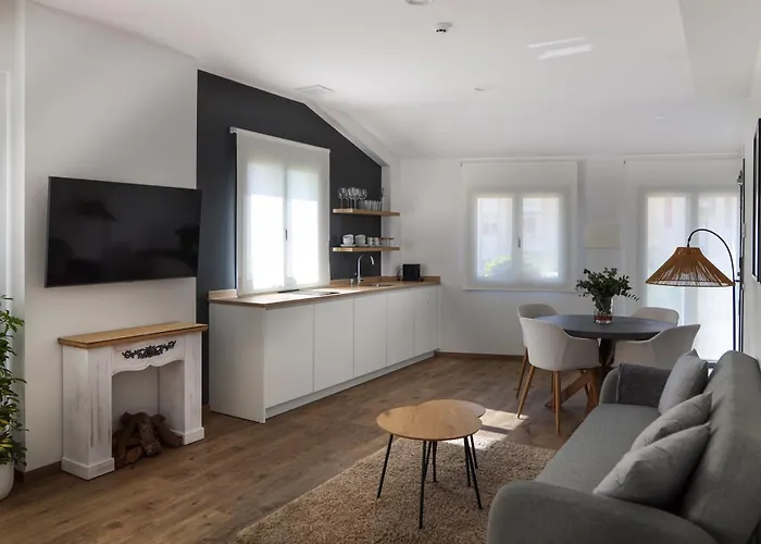 Le Petit Σανταντέρ