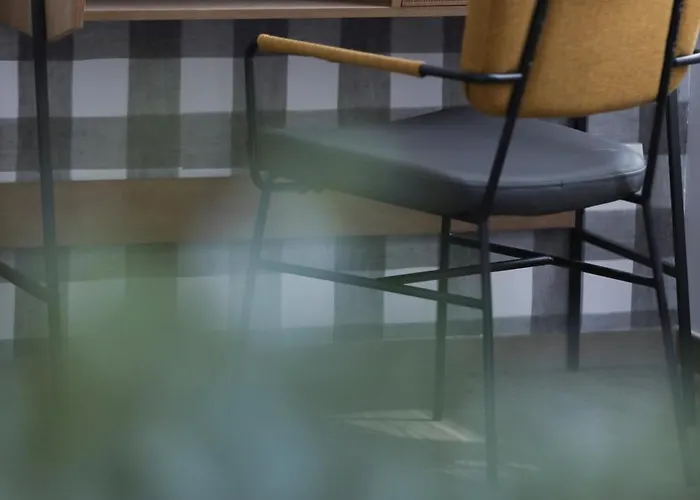 Le Petit * Σανταντέρ